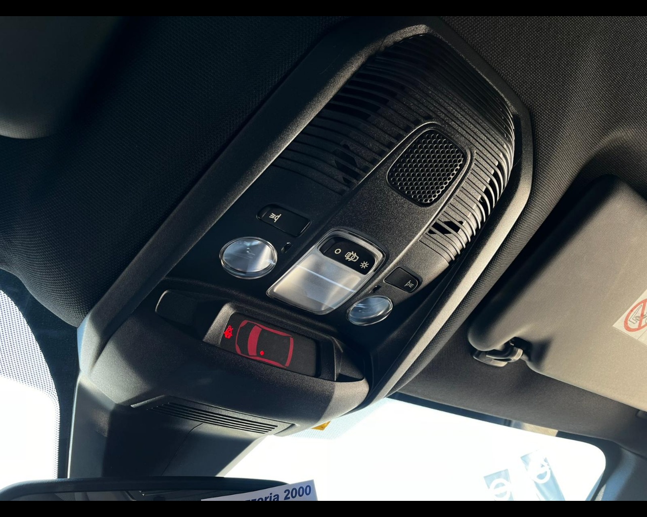 Foto PEUGEOT 5008 1.5 bluehdi Allure Pack s&s 130cv eat8 7p.