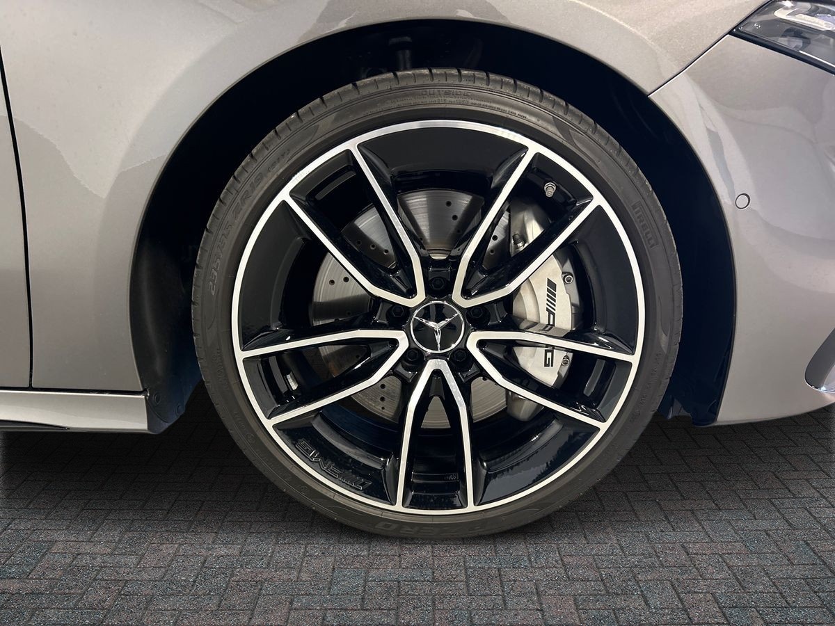 Mercedes-AMG  Classe A AMG 35 AMG Line Premium 4Matic Speedshift DCT AMG 8G - 17