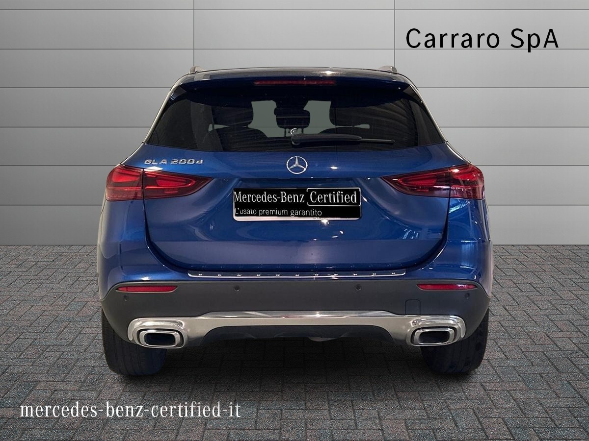 Mercedes  GLA 200 D Progressive Advanced 8G-DCT - 4