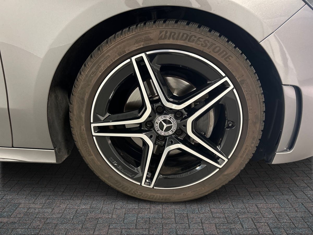 Mercedes Classe B Classe B 180 D Premium 7G-DCT - 17