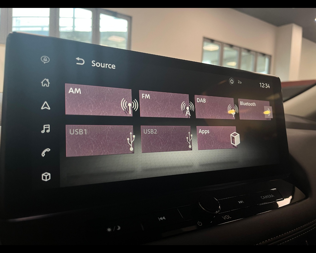 Foto NISSAN X-Trail 1.5 mhev N-Connecta 2wd xtronic