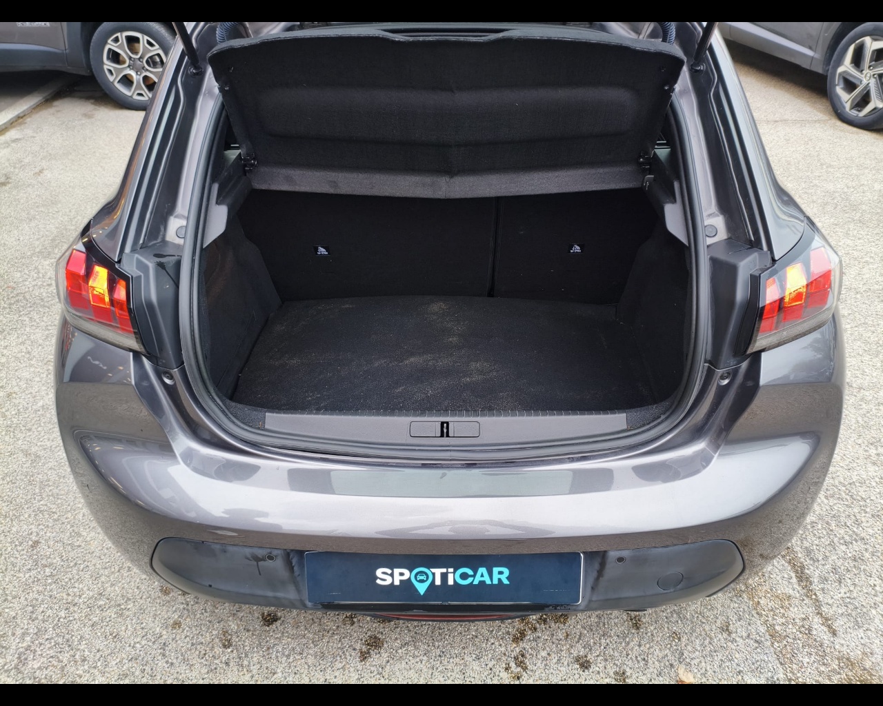 Foto PEUGEOT 208 1.2 puretech Active Pack s&s 75cv