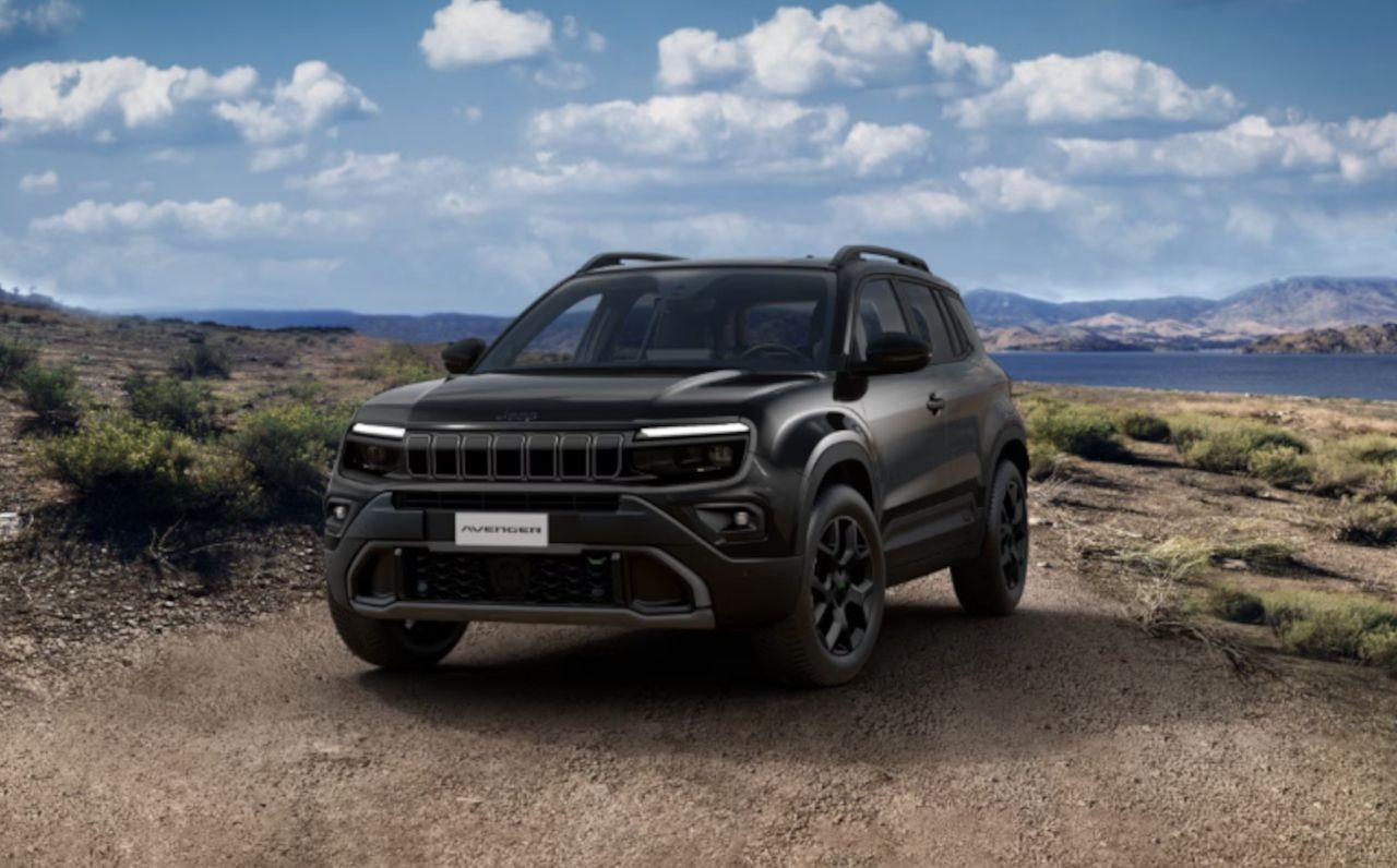 Jeep Avenger 4xe Hybrid 619  Avenger Overland 1.2 145cv 4xe Mhev