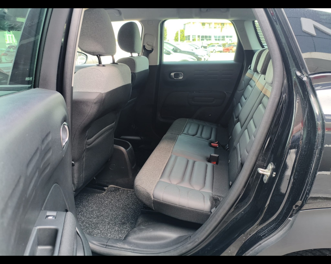 Foto CITROEN C3 Aircross 1.2 puretech Plus s&s 110cv