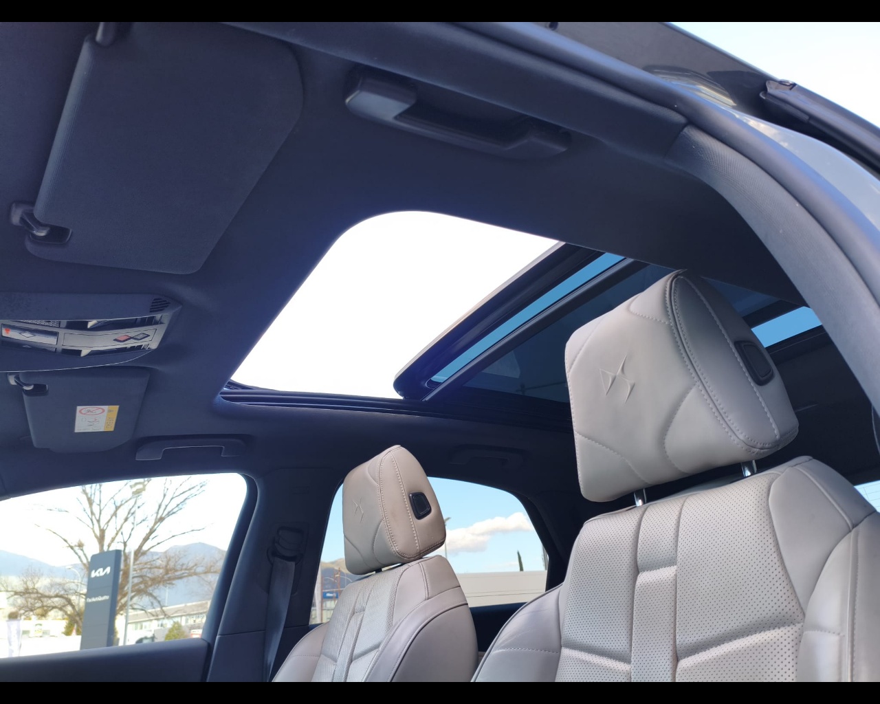 Foto DS DS7 1.5 bluehdi Etoile 130cv auto N1