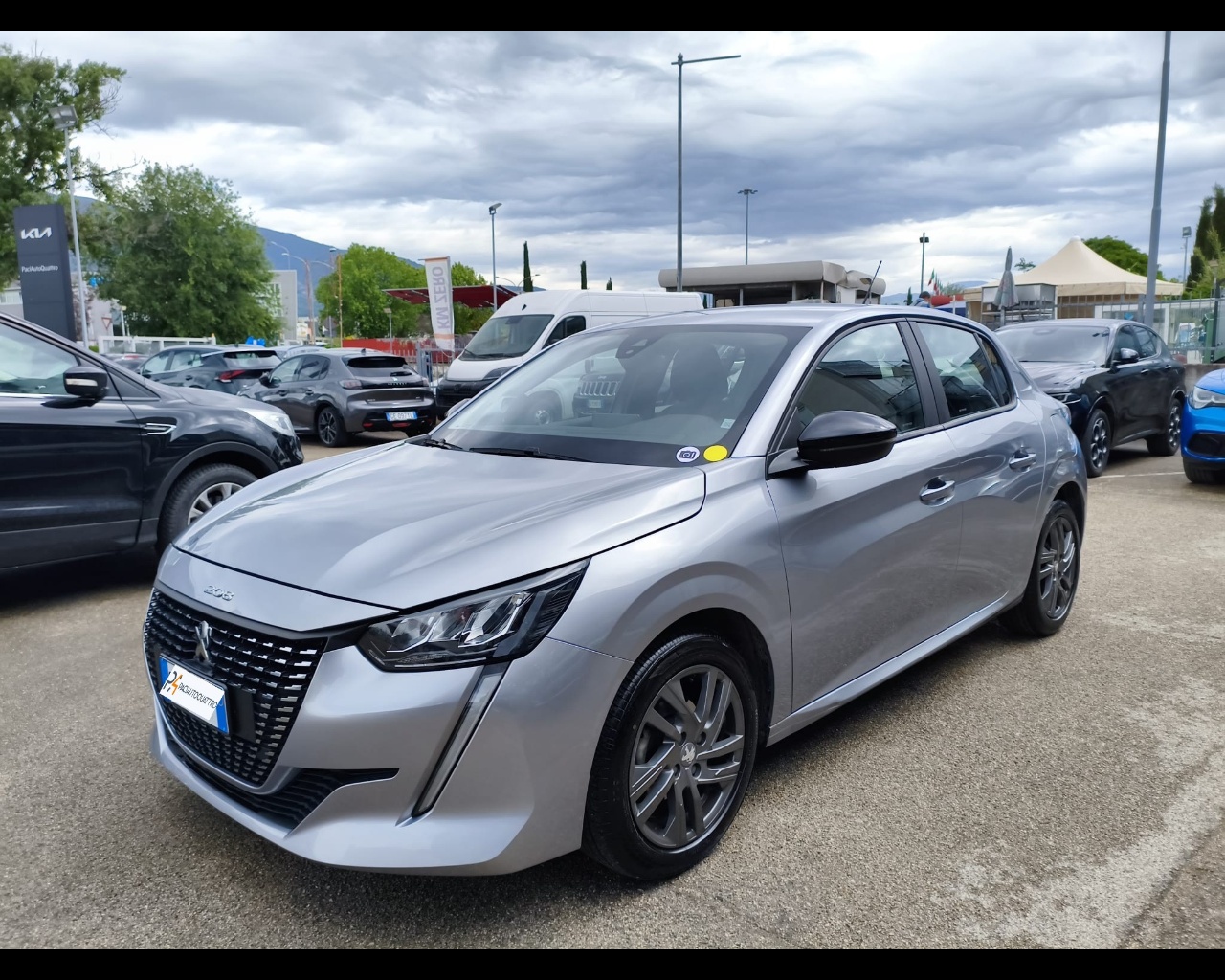 PEUGEOT 208 1.2 puretech Active Pack s&s 75cv Usata