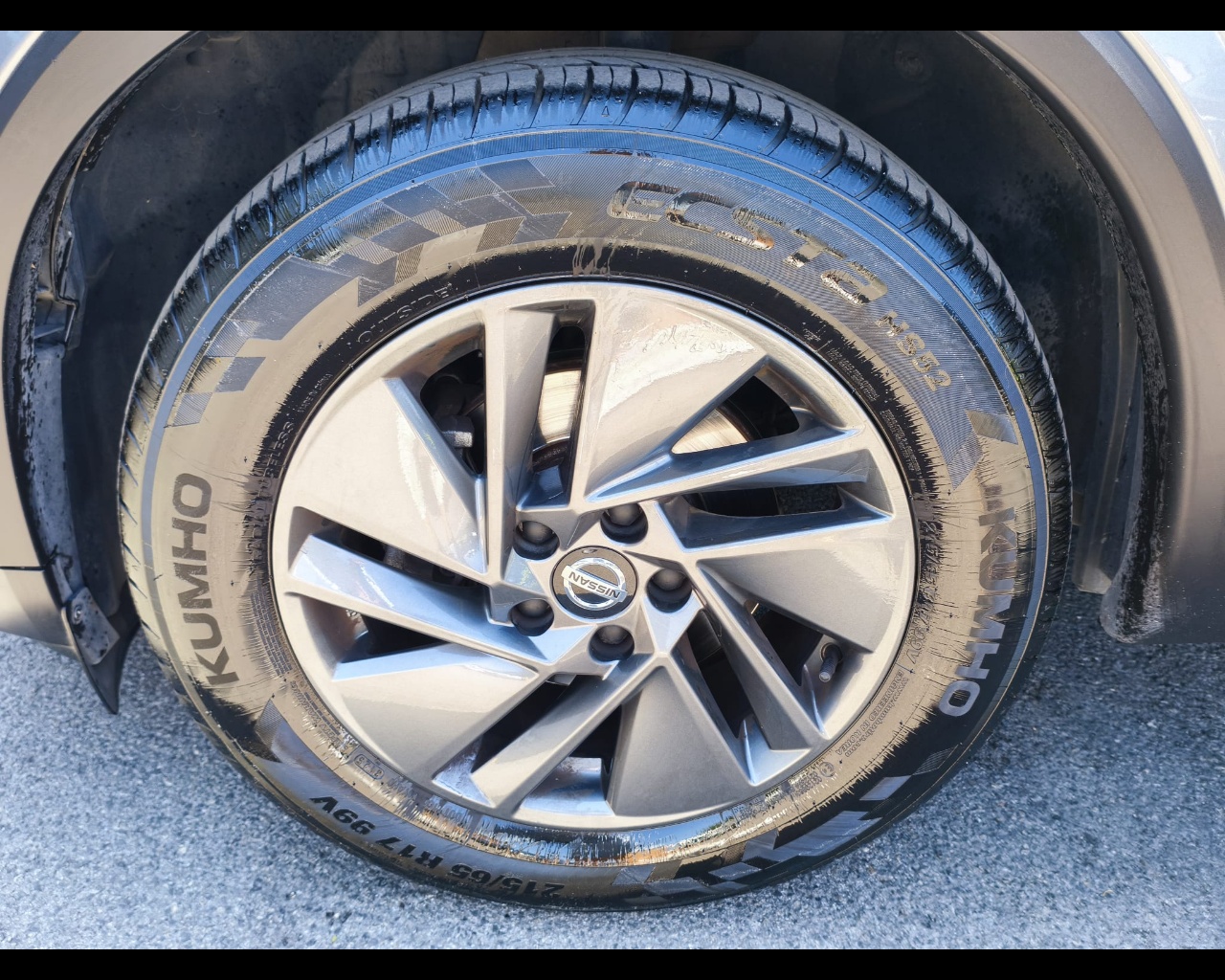 Foto NISSAN Qashqai 1.3 mhev Acenta 2wd 140cv