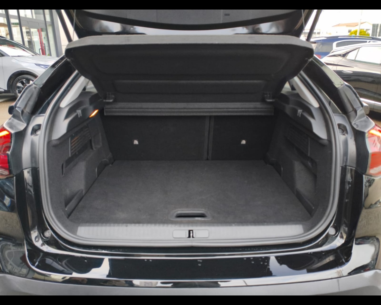 Foto CITROEN C4 1.5 bluehdi Feel Pack s&s 130cv eat8