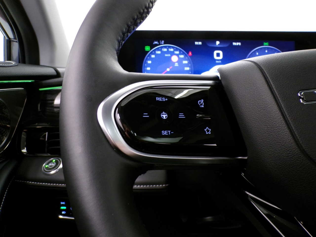 Omoda OMODA 5 Omoda 5 1.6 tgdi Premium auto - 19