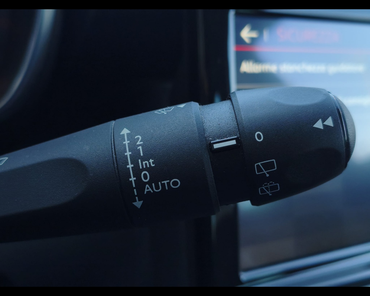 Foto CITROEN C3 Aircross 1.2 puretech Shine s&s 130cv eat6