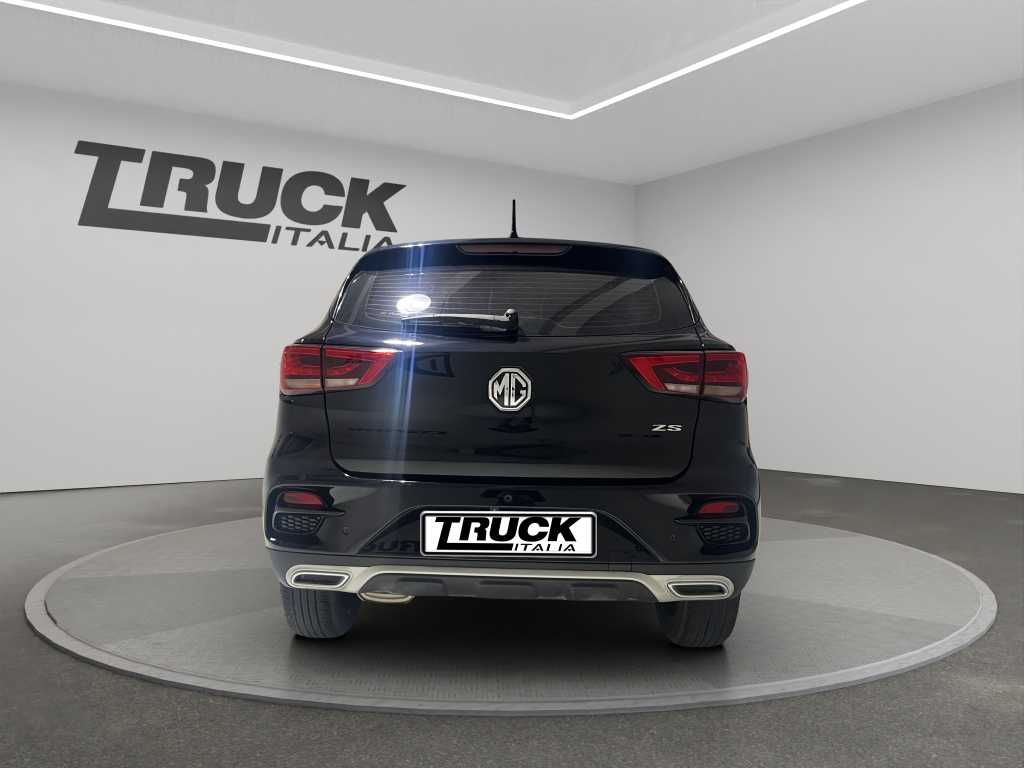 mg-zs-2021-15-luxury-sku93105