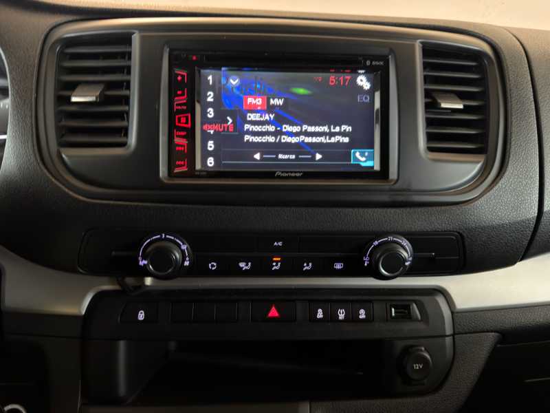 Proace Ii Verso - Proace Verso 1.6d 115cv S&s L0 Luxury 5p 8