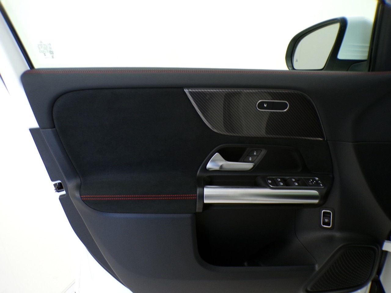 Mercedes  GLA 180 AMG Line Advanced Plus 7G-DCT - 11
