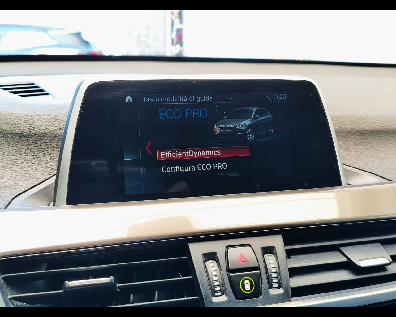 Foto BMW X1 sdrive18d xLine 