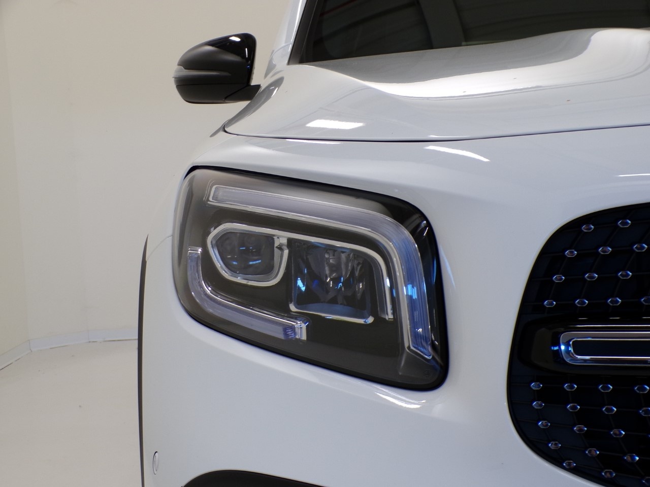 Mercedes GLB GLB 200 D Premium 4Matic 8G-DCT - 5