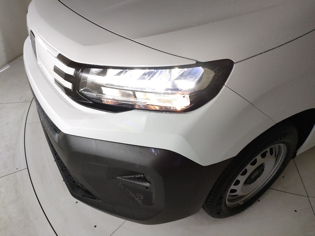 Peugeot Partner Nuovo Diesel Partner Porto Mantovano