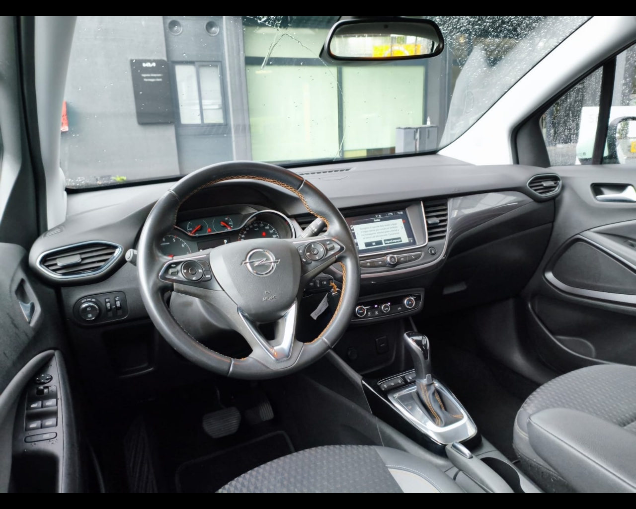 Foto OPEL Crossland X 1.5 ecotec Innovation s&s 120cv auto