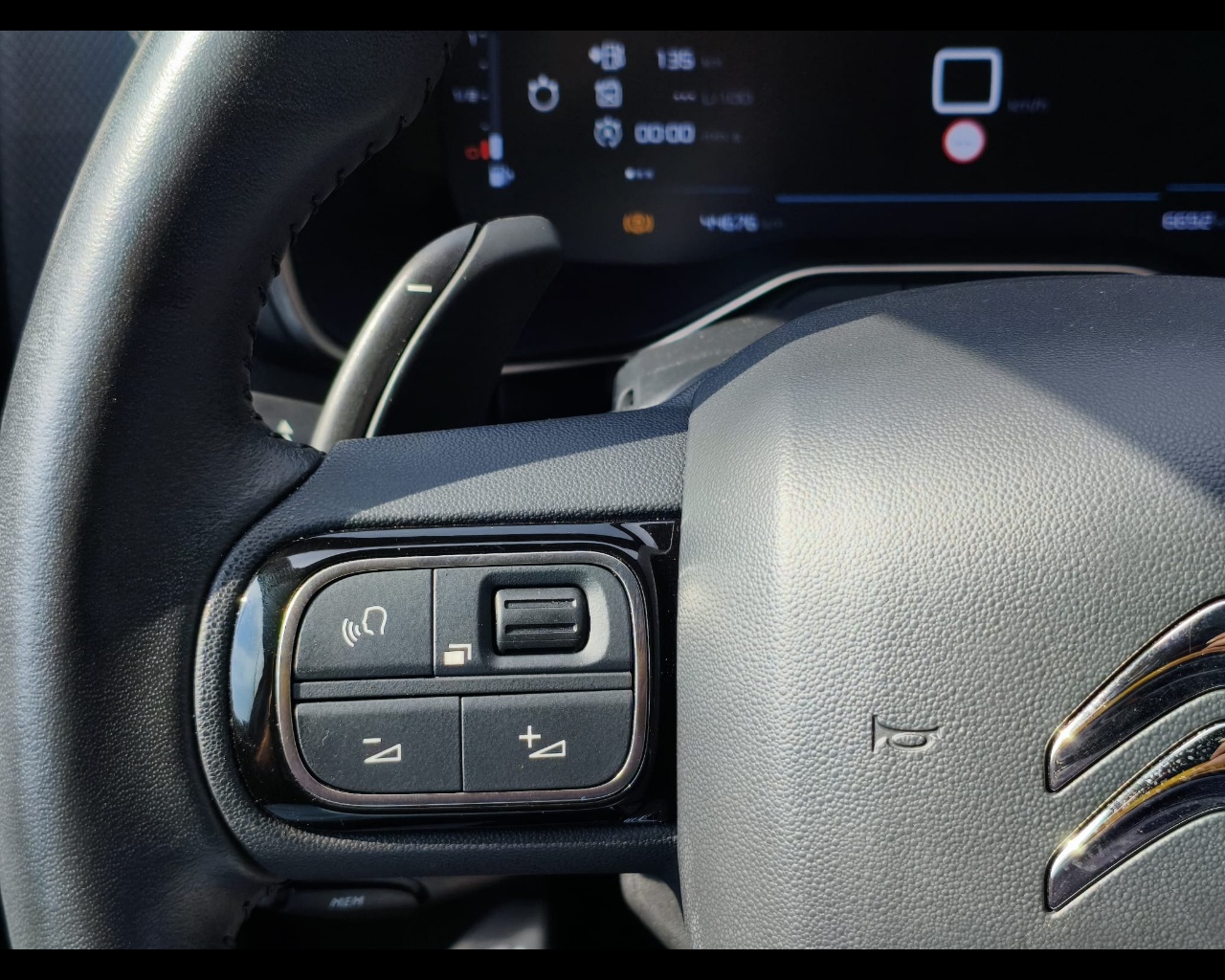 Foto CITROEN C5 Aircross 1.5 bluehdi Shine s&s 130cv eat8