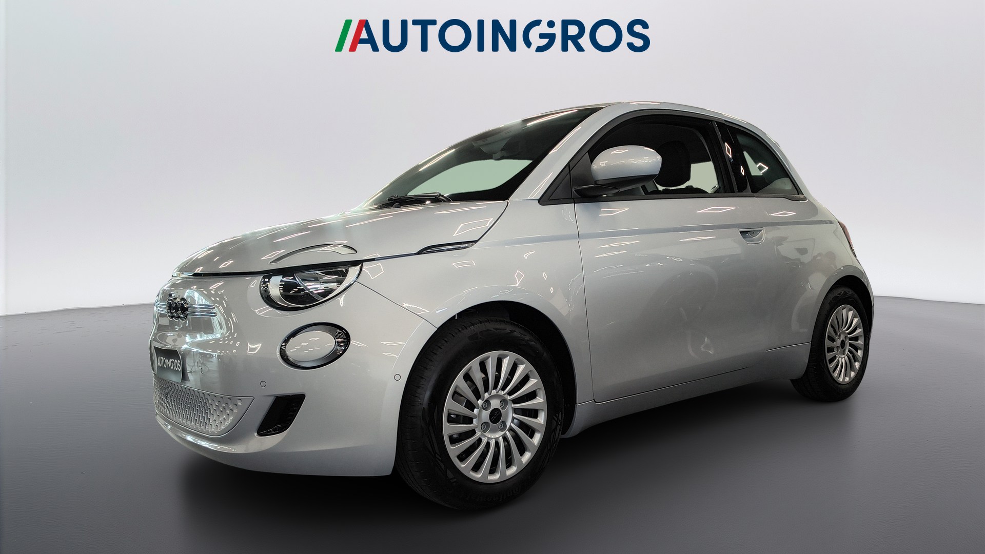 FIAT 500 320 Berlina + Pack Tech (Configurazione Non Ordinabil