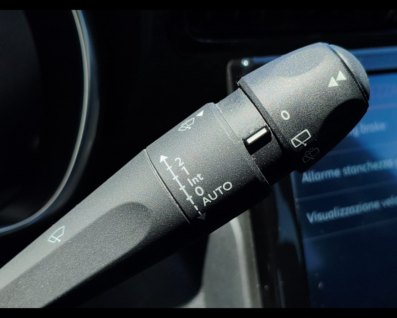 Foto CITROEN C3 Aircross 1.5 bluehdi Shine Pack s&s 110cv