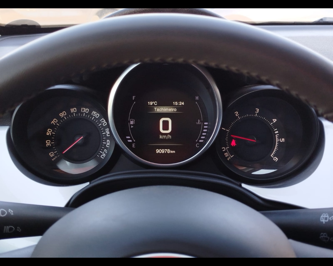 Foto FIAT 500X 1.6 mjt Lounge 4x2 120cv 