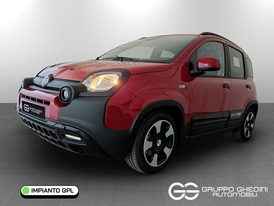 FIAT Panda Pandina 1.0 65cv Hybrid Cross Ibrida km0