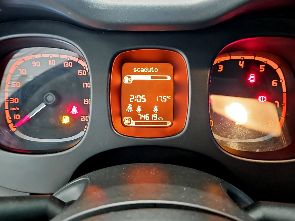 FIAT Panda 1.0 firefly hybrid s&s 70cv Ibrida usato - 7