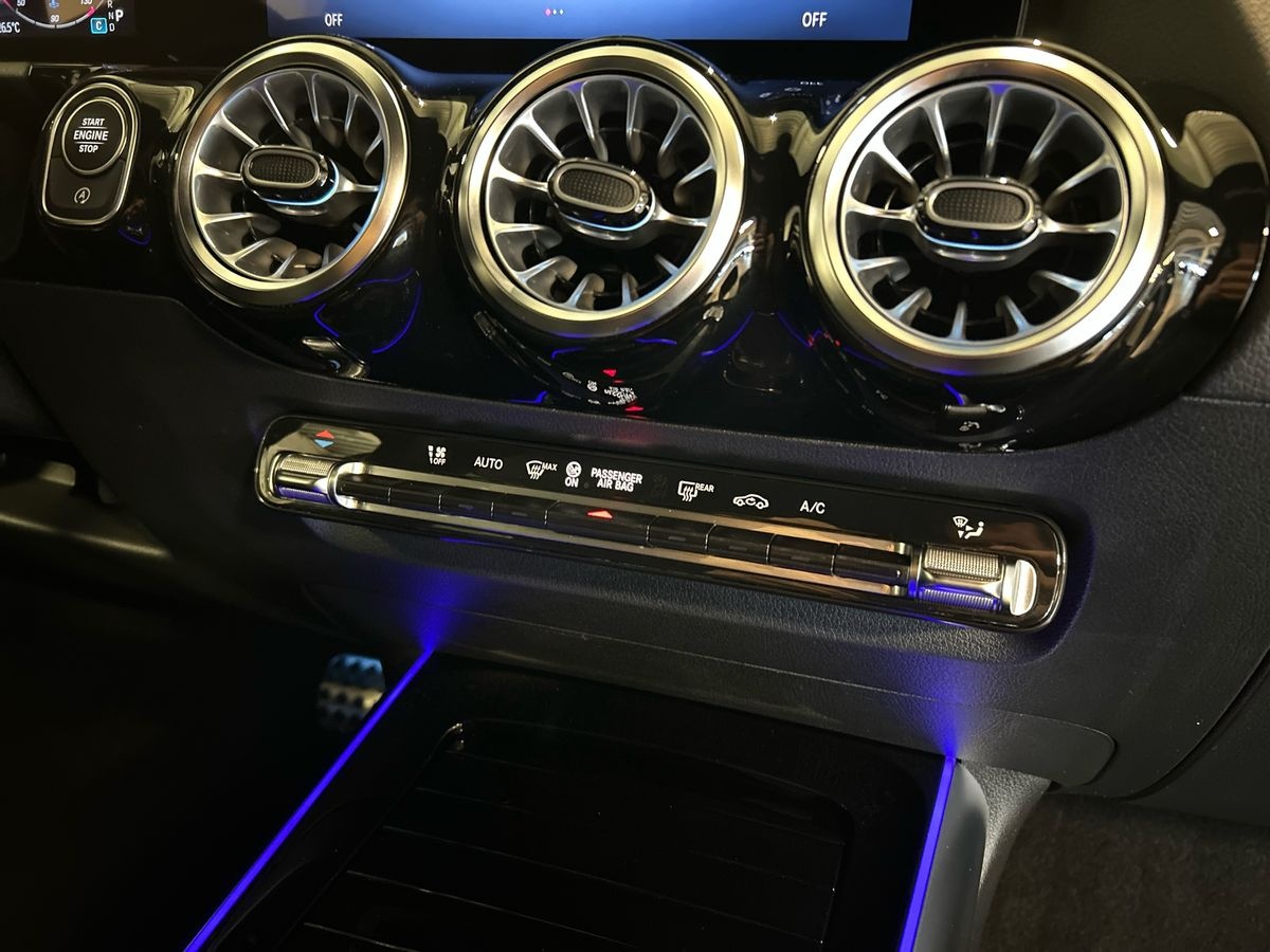 Mercedes GLA GLA 180 D AMG Line Advanced Plus 8G-DCT - 14