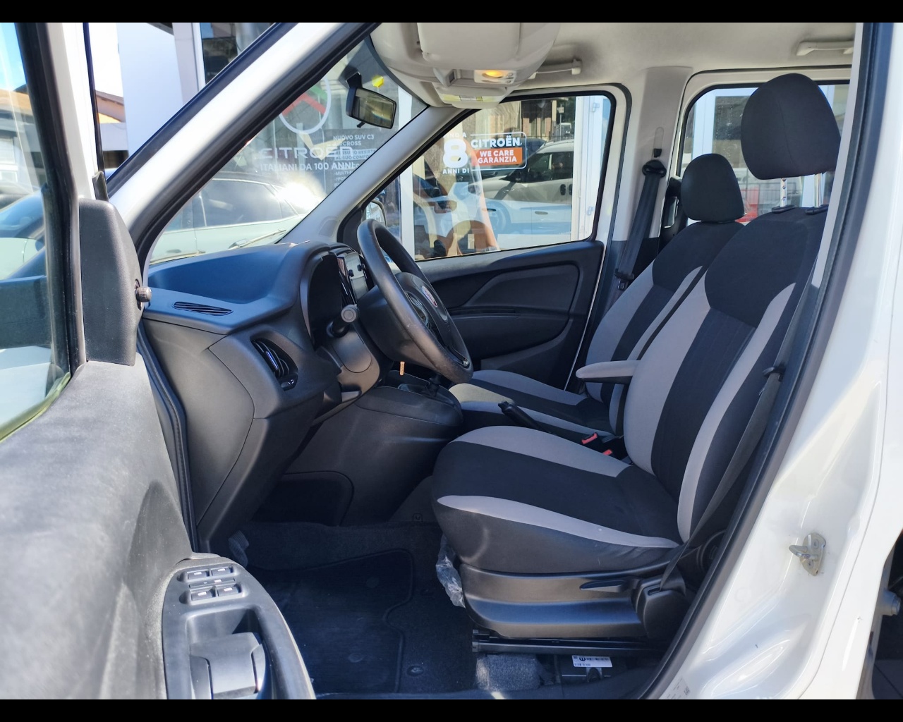 Foto FIAT Doblo cargo 1.6 mjt 105cv CH1 Lounge S&S 5p.