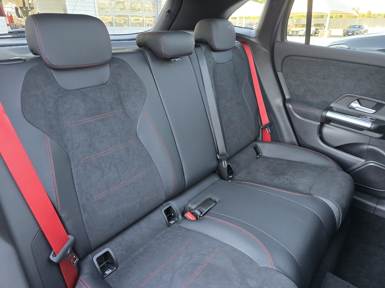 Mercedes-AMG GLA AMG GLA 35 AMG 4Matic ADVANCED PLUS - AMG - 11