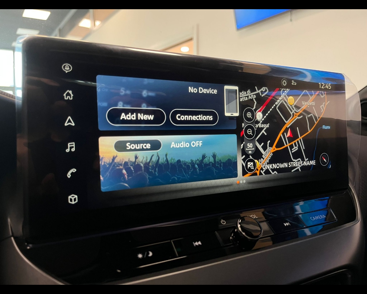 Foto NISSAN JUKE N-CONNECTA MT