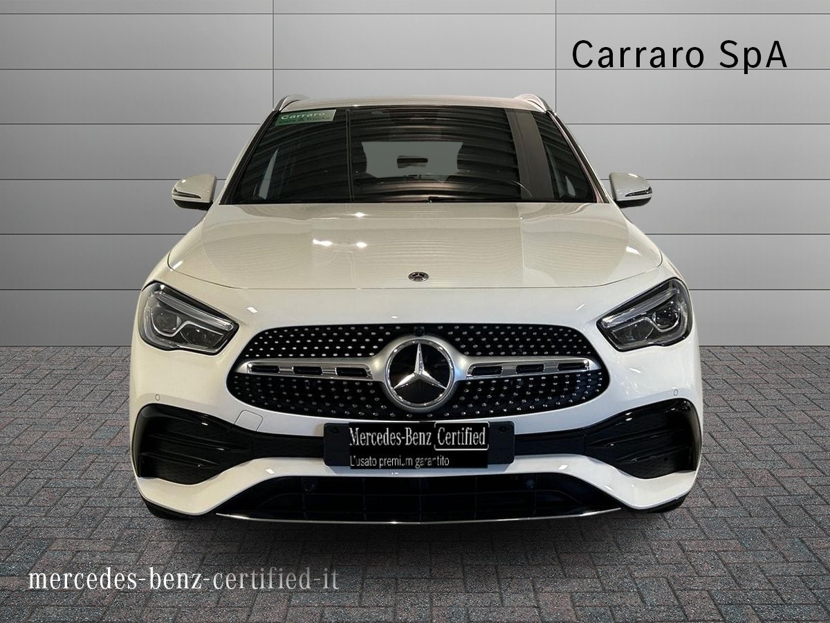 Mercedes GLA GLA 200 D Premium 8G-DCT - 3