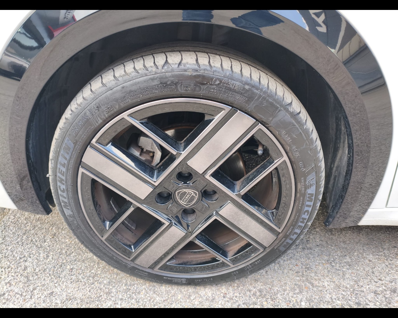 Foto LANCIA Ypsilon 1.2 mhev LX 110cv e-dct