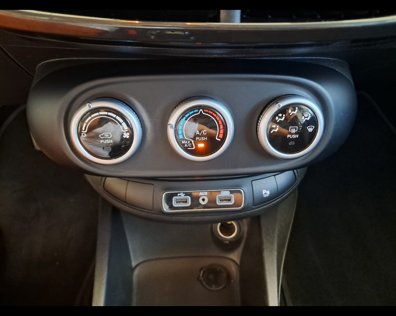 Foto FIAT 500X 1.3 mjt S-Design Cross 4x2 95cv