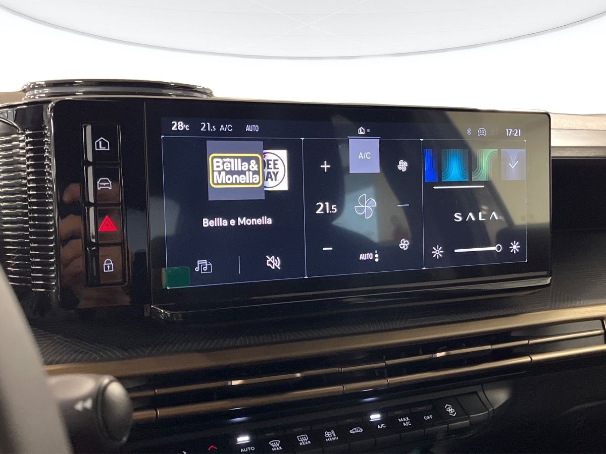 Lancia Ypsilon 2024 Nuovo Ibrido benzina Ypsilon 2024 Verona