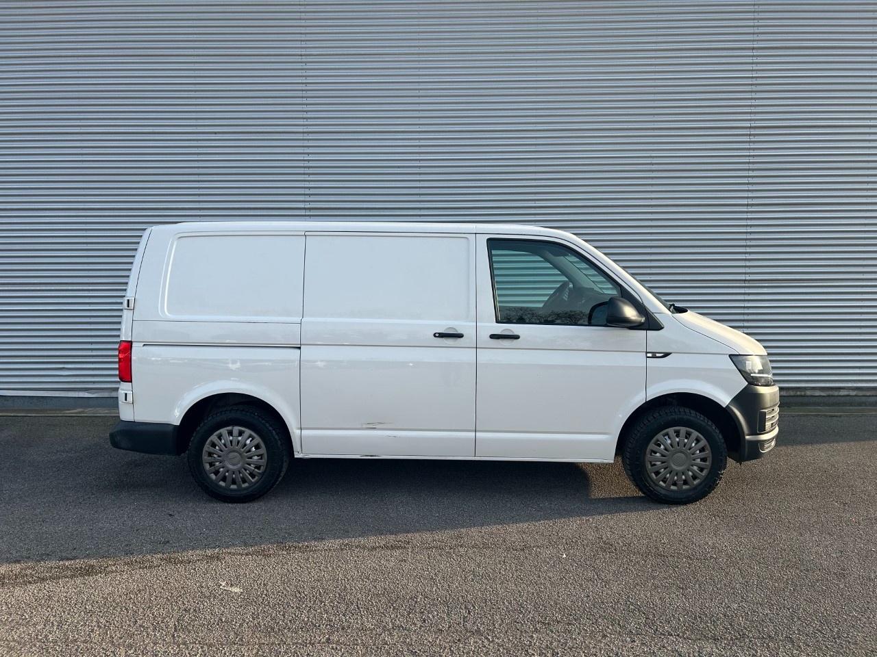 Volkswagen T6 Transporter transp.28 2.0 tdi 150cv business p.c. E6 - 5