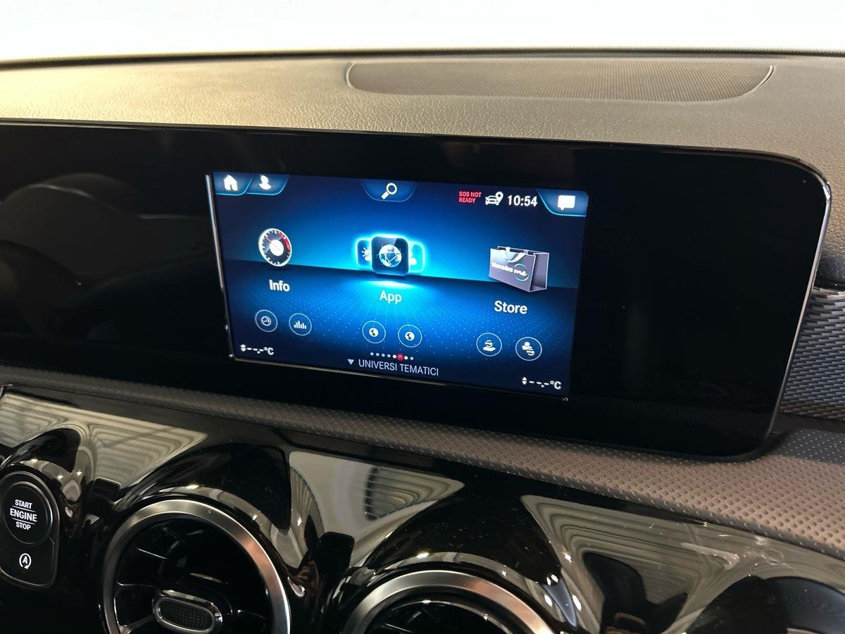 Mercedes Classe A Berlina Classe A Sedan 200 D Sport 4Matic 8G-DCT - 12