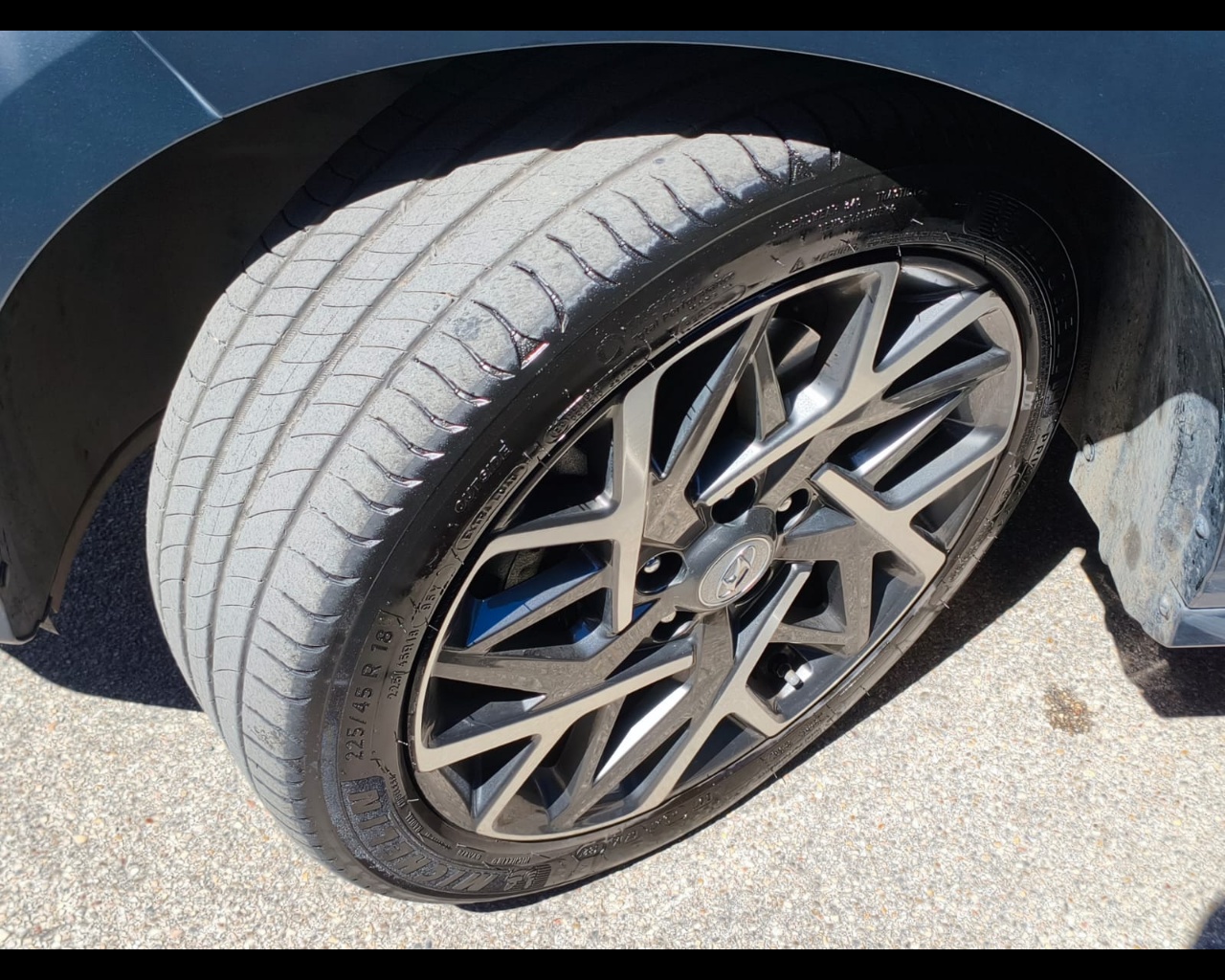 Foto HYUNDAI Kona 1.6 hev Exellence 2wd dct