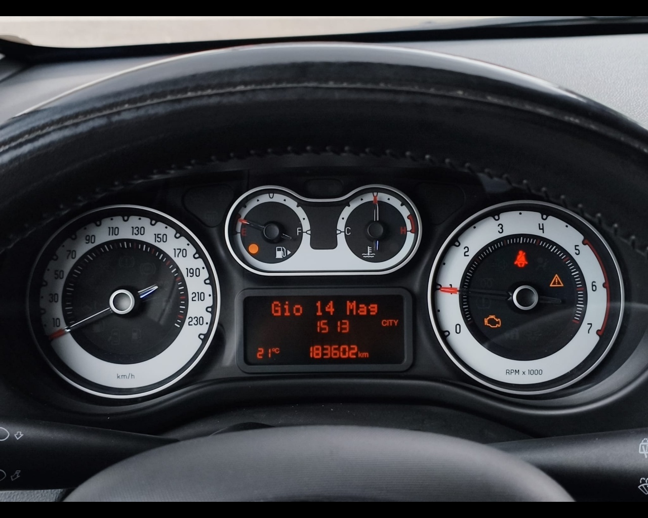 Foto FIAT 500L 1.6 mjt Trekking 120cv E6 (leggere descrizione)