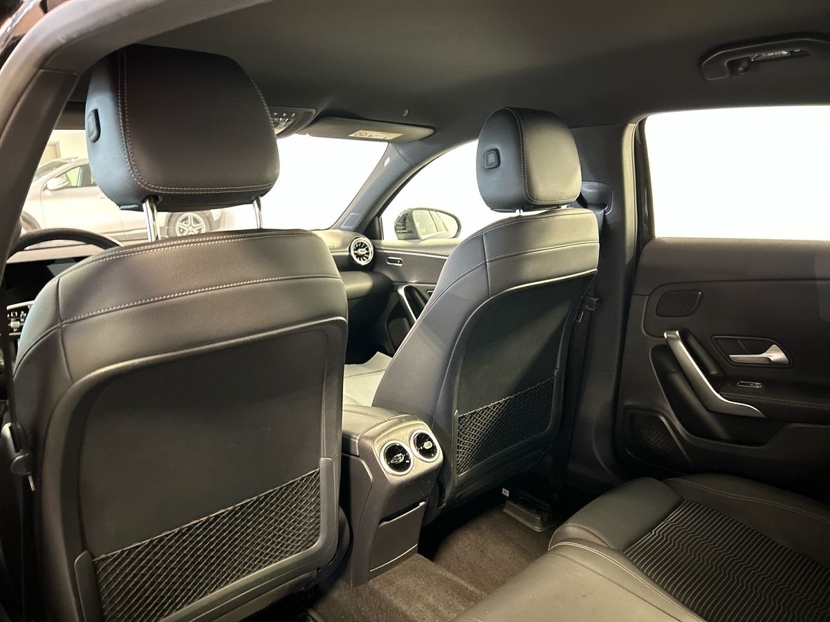 Mercedes Classe A Classe A 180 D Sport 8G-DCT - 18