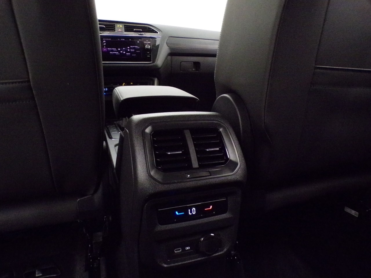 Volkswagen Tiguan Tiguan 1.5 TSI ACT 150cv R-Line DSG - 14