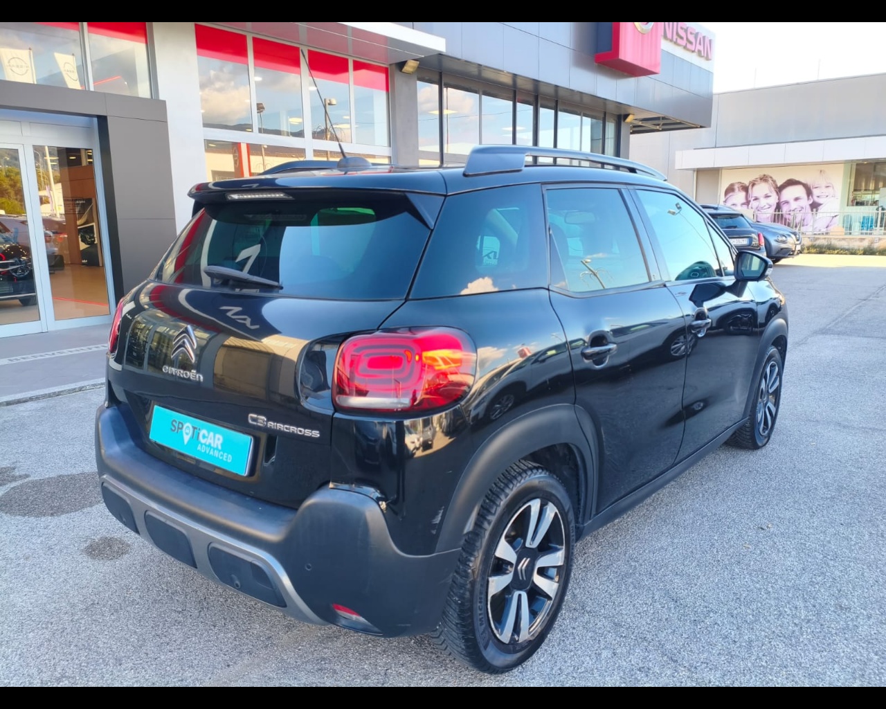 Foto CITROEN C3 Aircross 1.2 puretech Shine 82cv