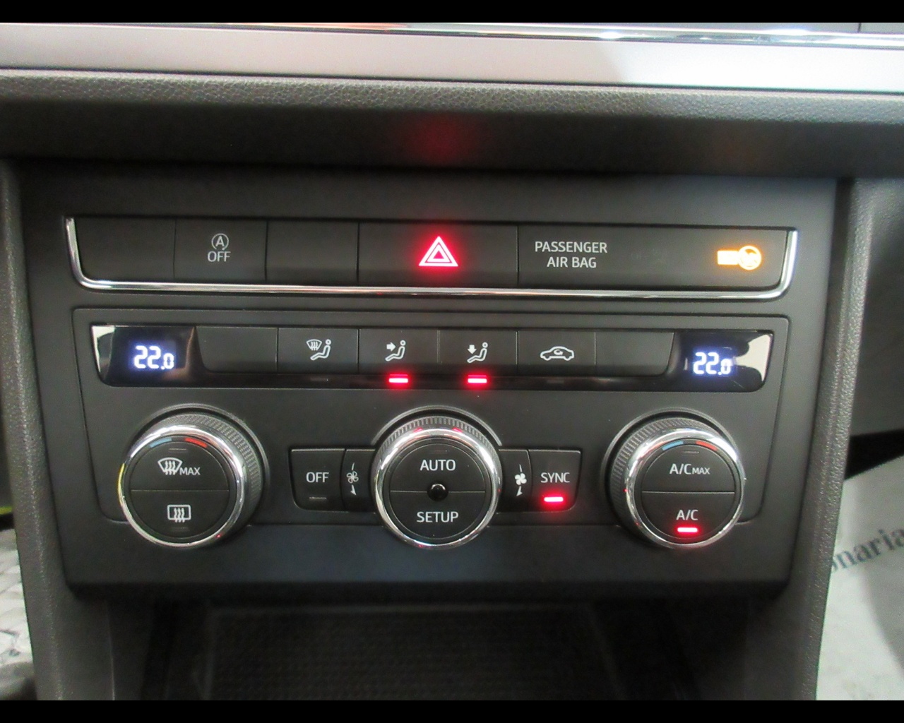 Seat Leon Leon ST 1.6 TDI 115cv Business DSG - 16