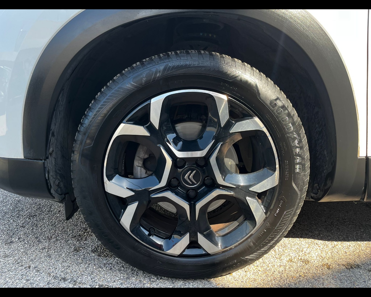 Foto CITROEN C5 Aircross 1.2 puretech Feel Pack s&s 130cv eat8