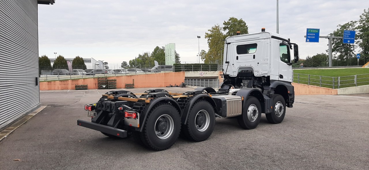 Mercedes Arocs Arocs  4151 K - 6