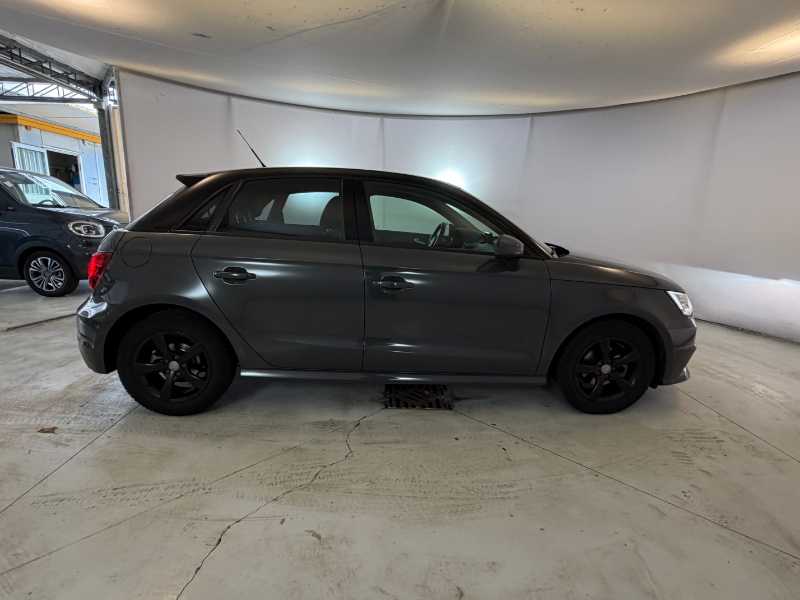 A1 I - A1 Sb 1.0 Tfsi Design 82cv