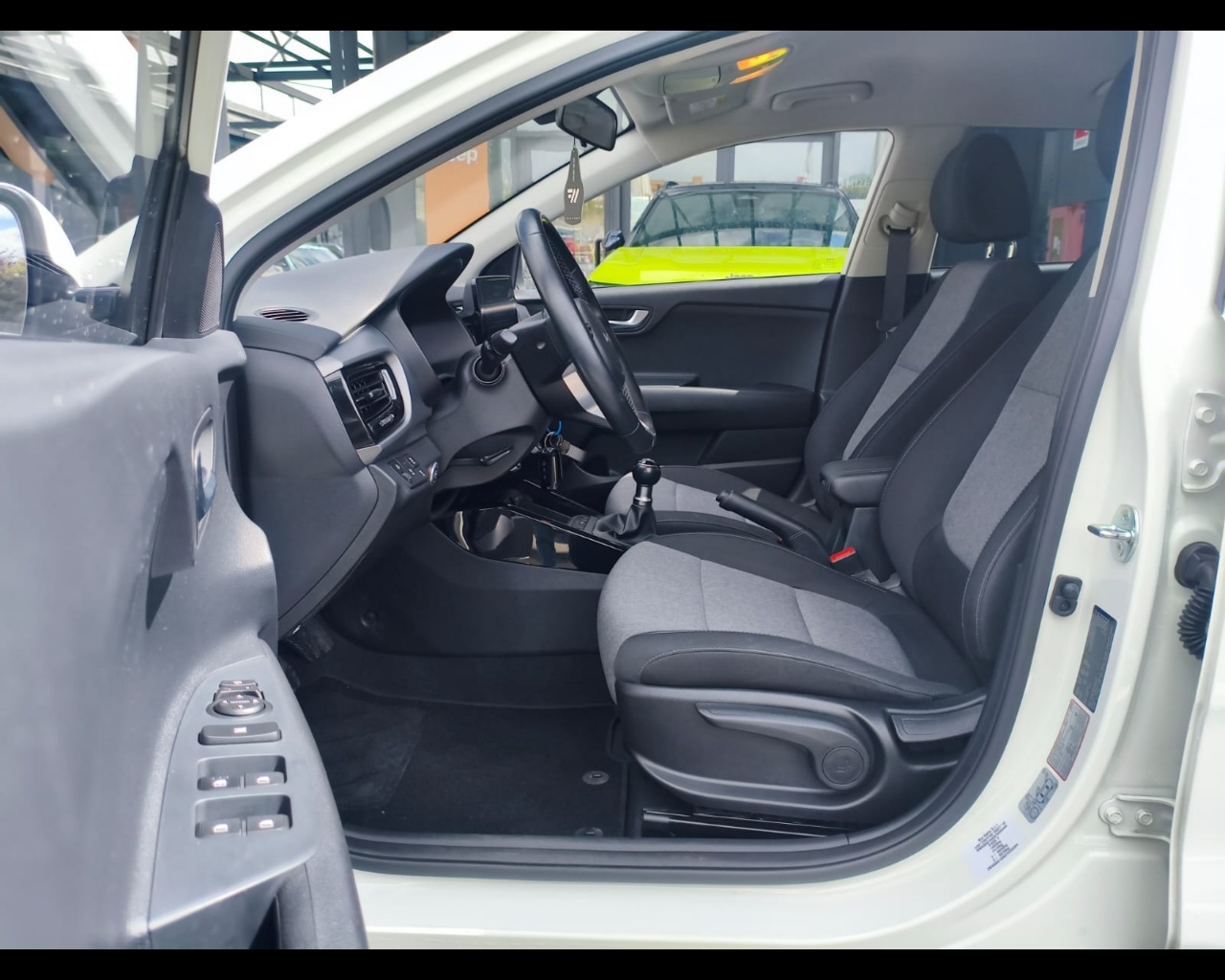 Foto KIA Stonic 1.2 Gpl Style 78cv
