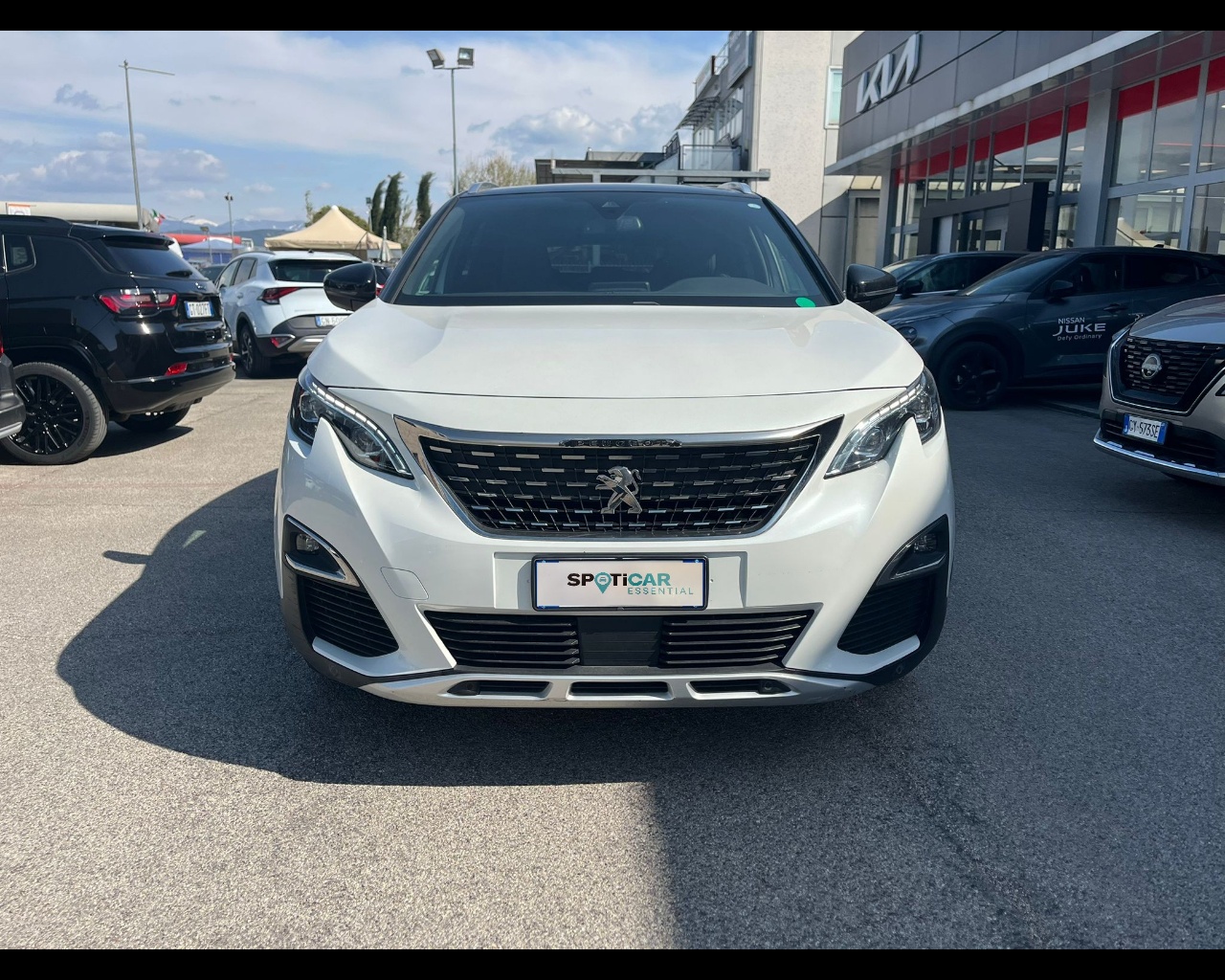 Foto PEUGEOT 3008 1.5 bluehdi GT Line s&s 130cv