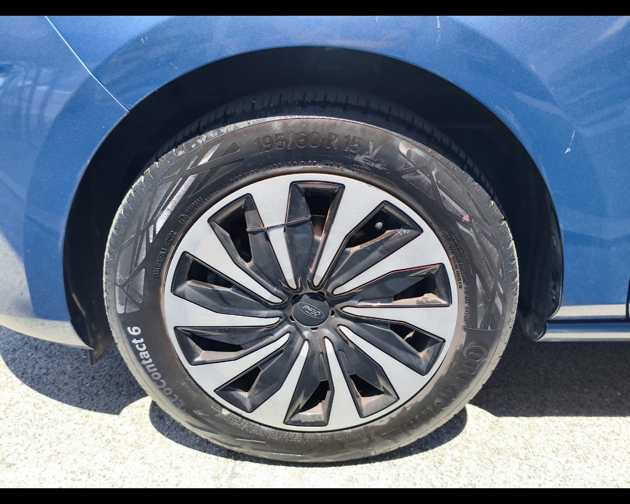 Foto FORD Fiesta 5p 1.1 Plus 75cv