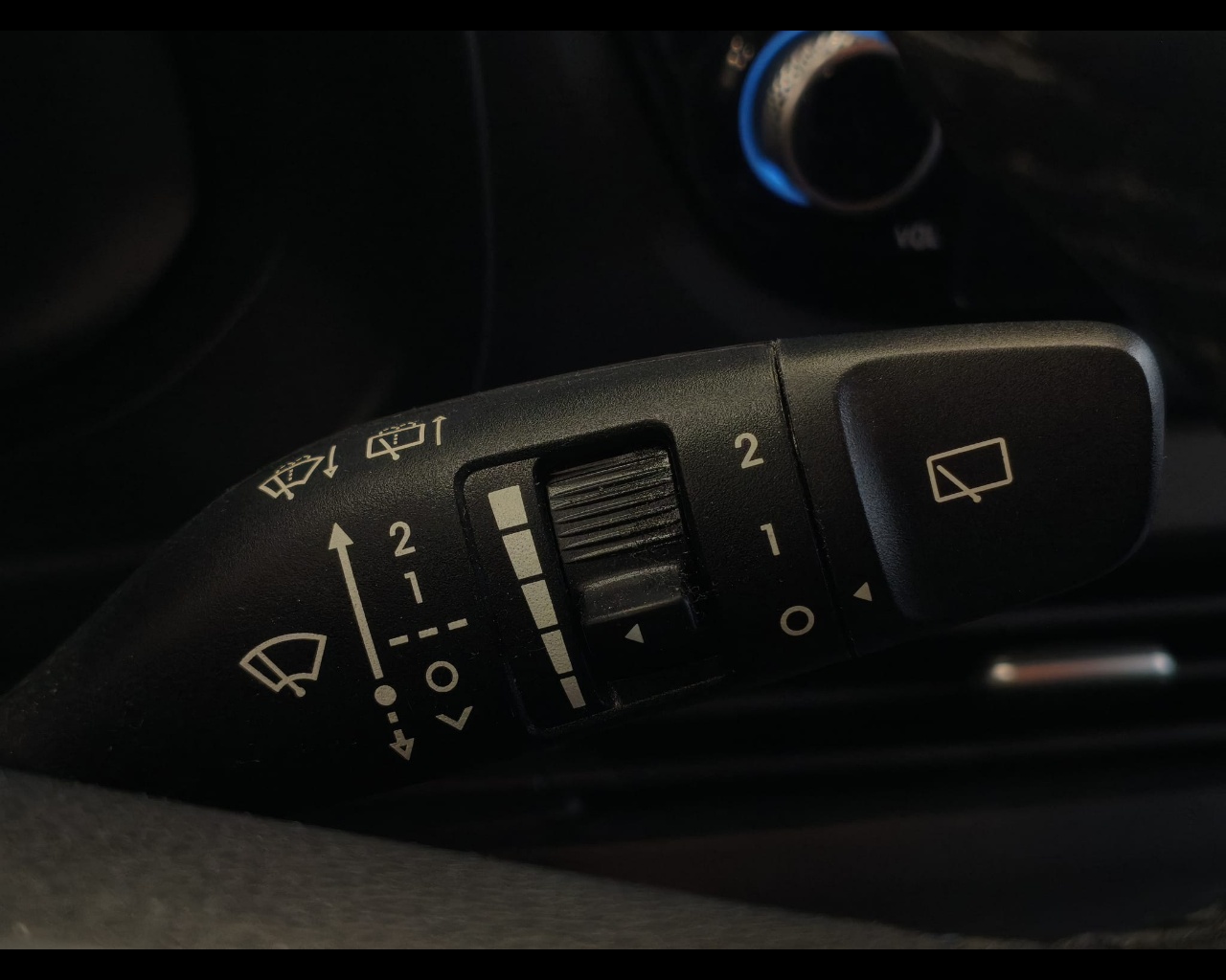 Foto HYUNDAI Bayon 1.0 t-gdi 48V Xline imt